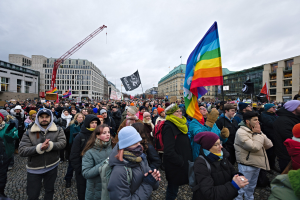 HEUTE: unser Website-Interview 'Queer Talk' mit Klaus Lederer