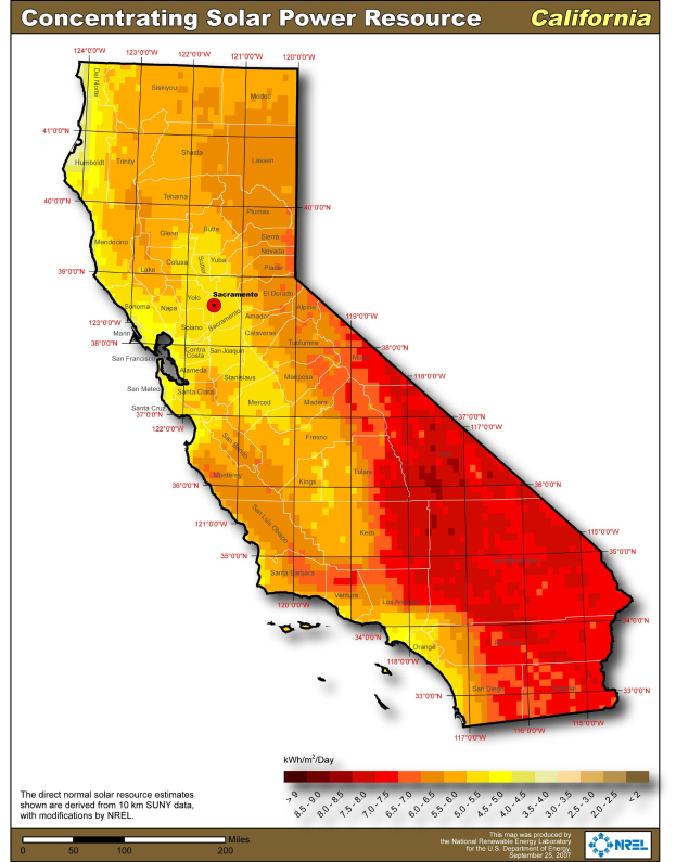 Farbcodierte Karte von Kalifornien, die die Konzentration von Solarstromressourcen zeigt, mit begleitendem erklärendem Text.